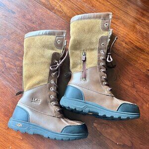 Ugg Little Kid Bute II Toggle Tall CWR‎ Boots- Size 13